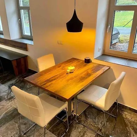 Villa 100klasa Nejdek