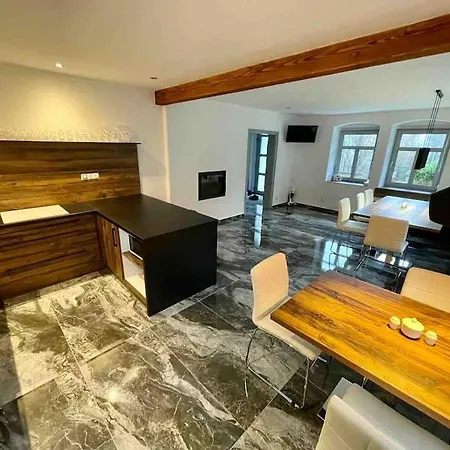 Villa 100klasa