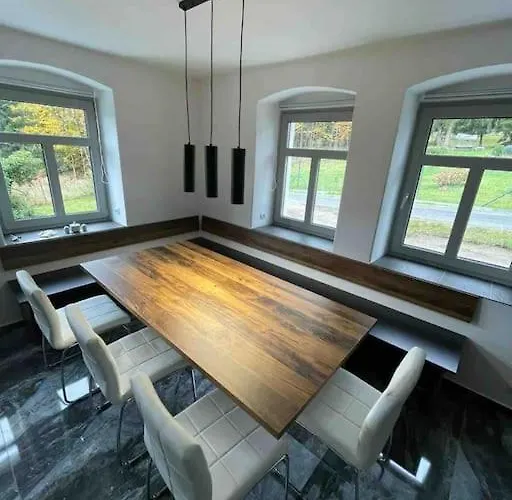 Villa 100klasa *