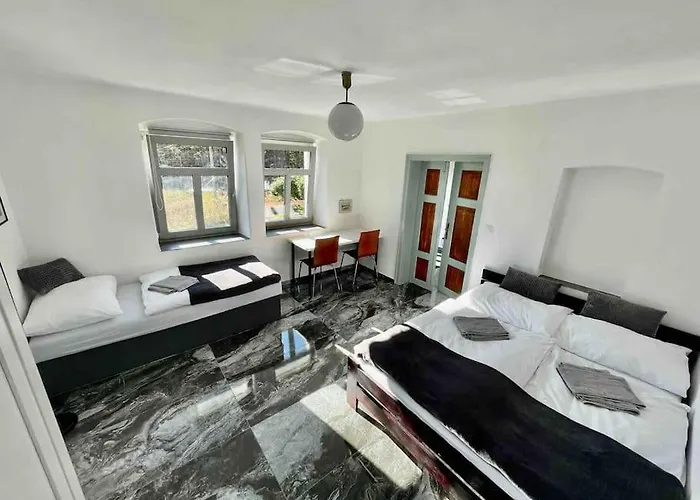 Villa 100klasa